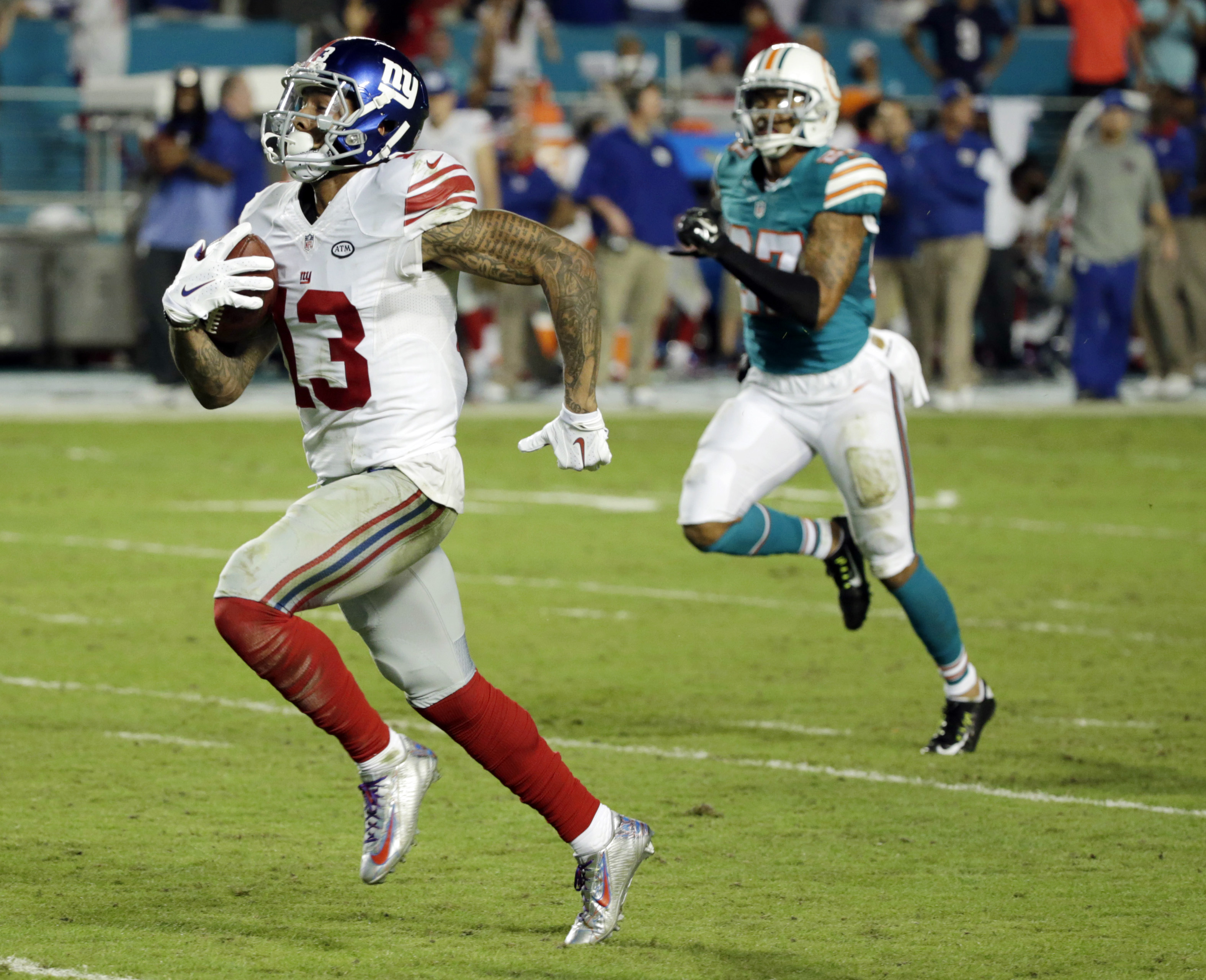 Beckham not buying into Carolina CB Josh Norman's "Batman"