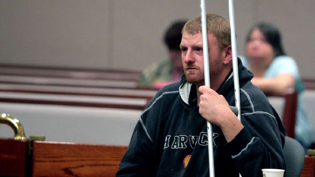 Vernal man who kicked 7-year-old son in face sentenced to prison