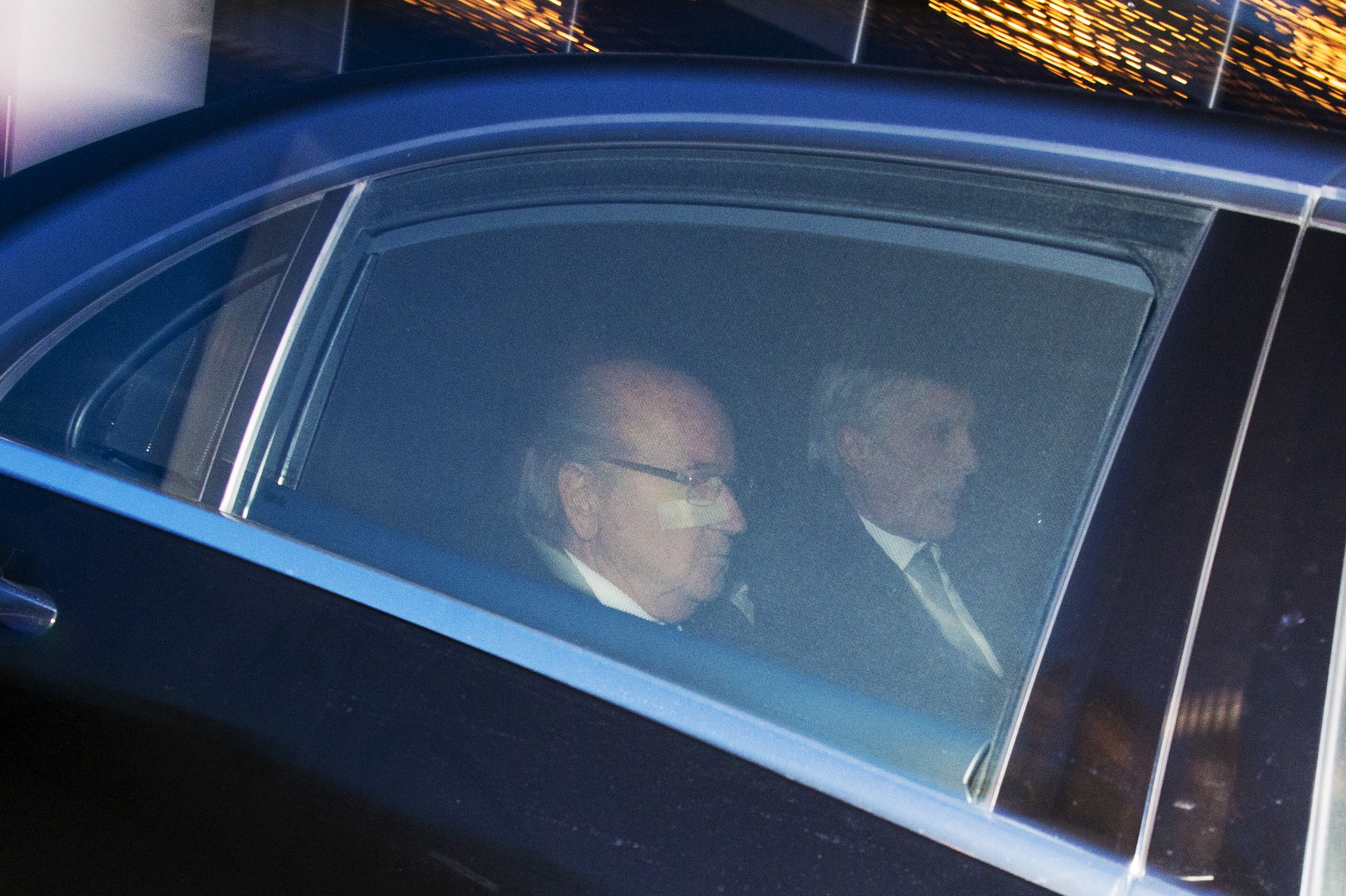 Blatter calls Monday news conference after FIFA verdicts