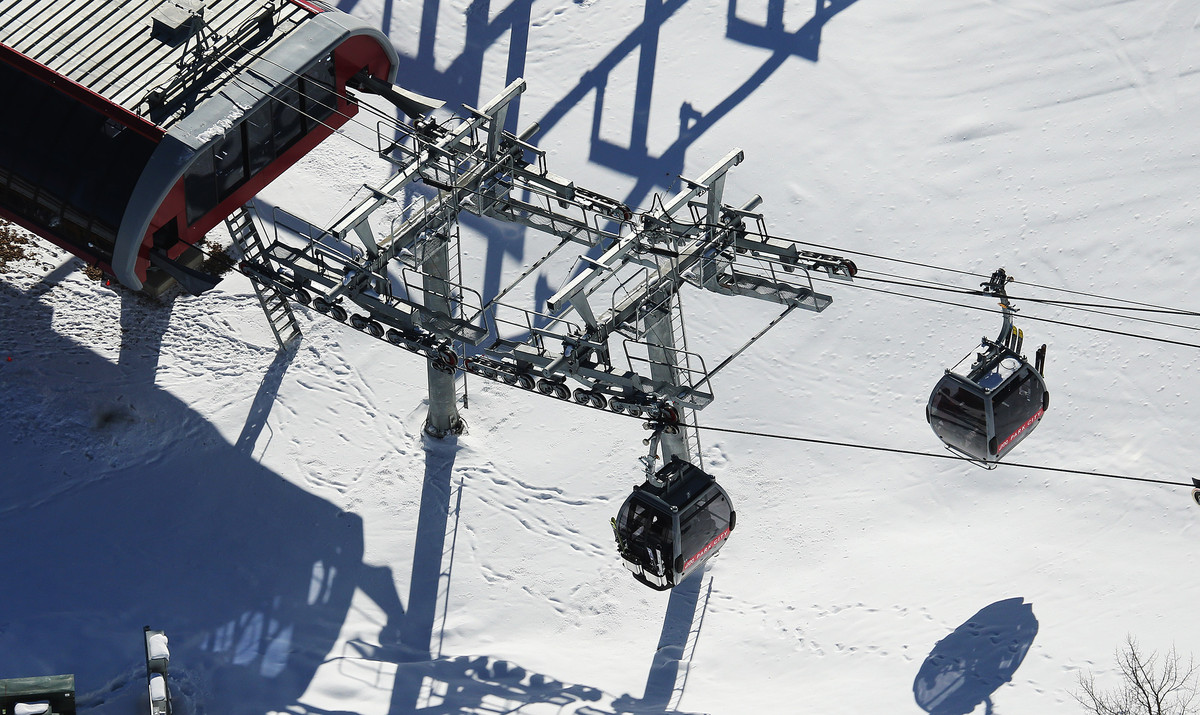 Quicksilver Gondola opens at Park City, connects to 7,300 acres of skiable terrain Utah news