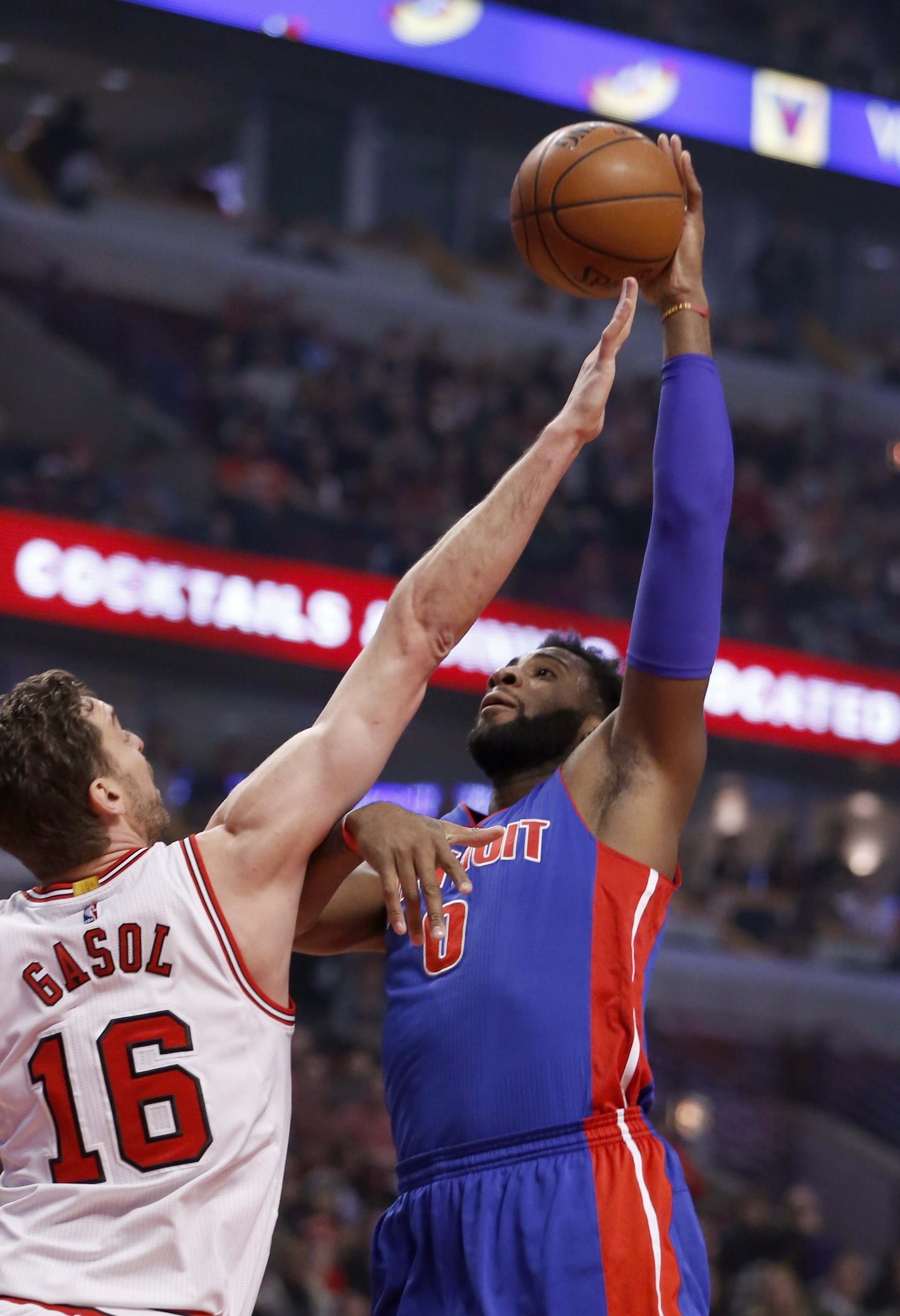 Drummond leads way, Pistons beat Bulls 147-144 in 4 OT