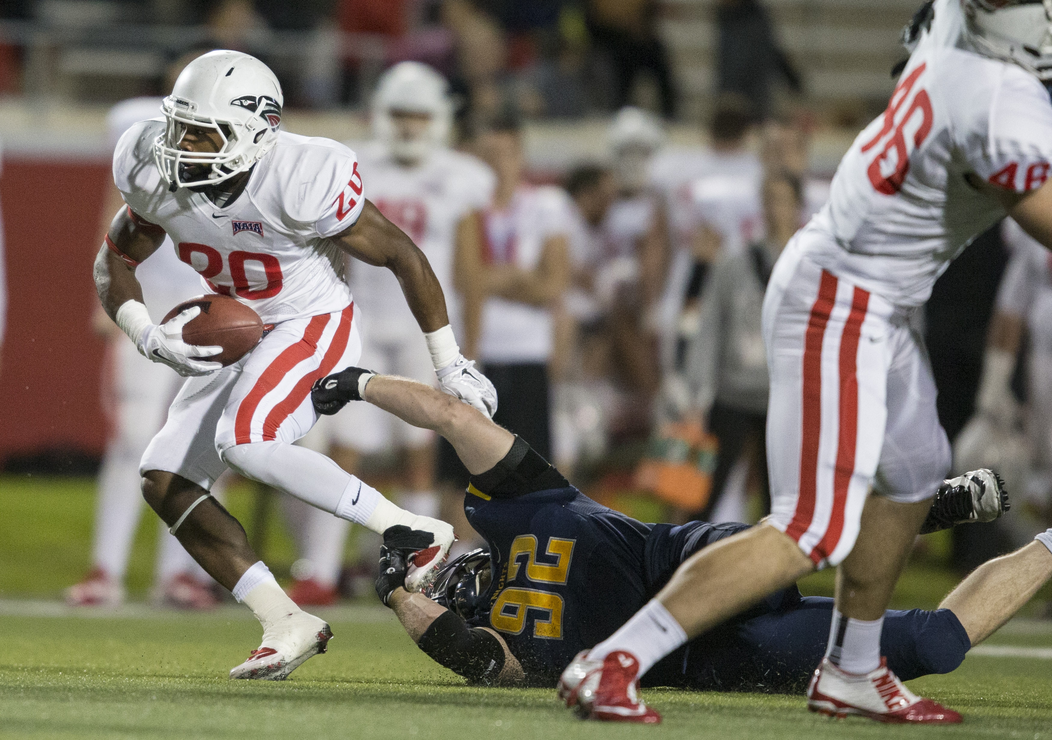 Marian wins NAIA title, beating Southern Oregon 31-14