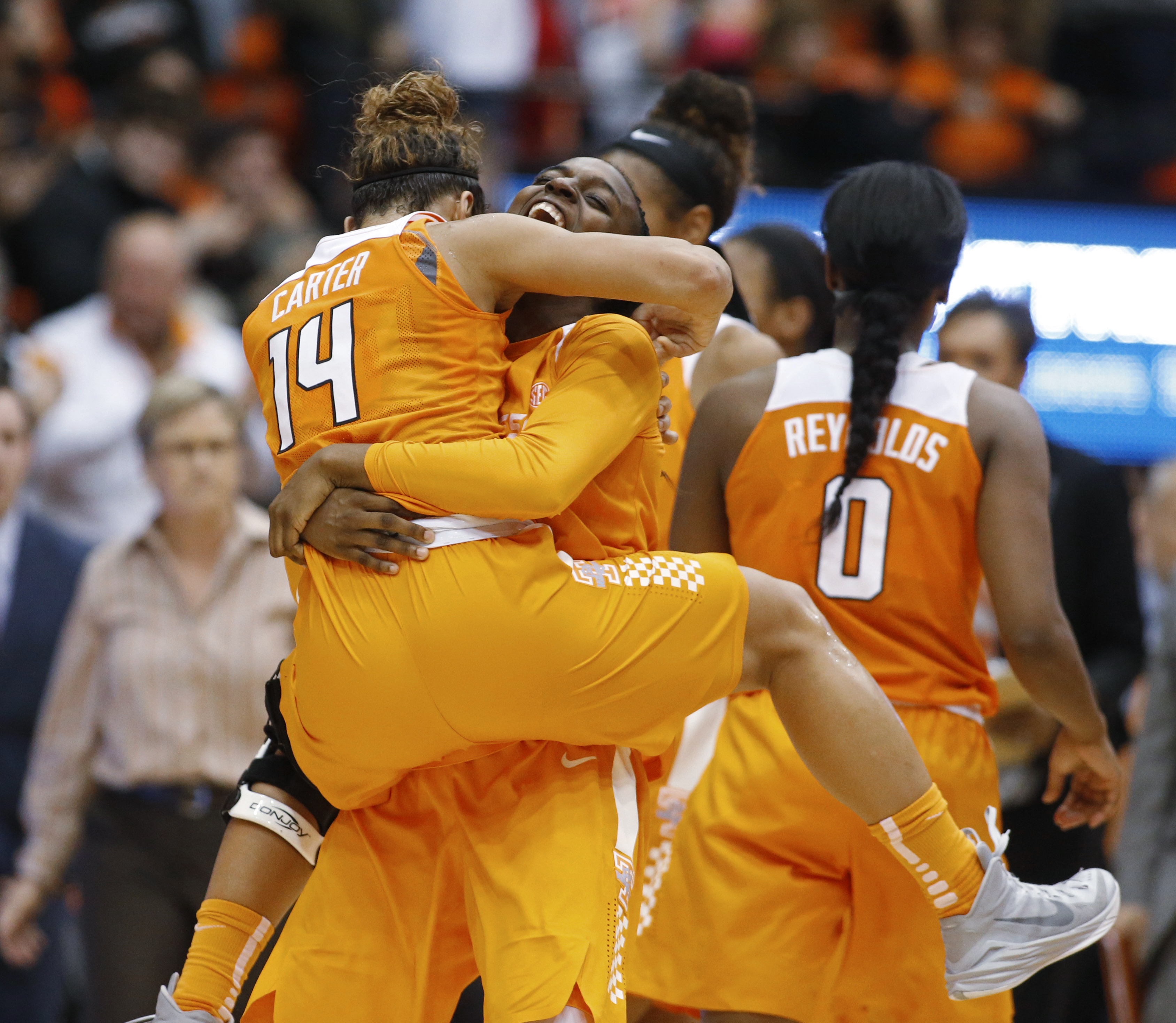 No. 14 Tennessee holds off No. 7 Oregon State 53-50