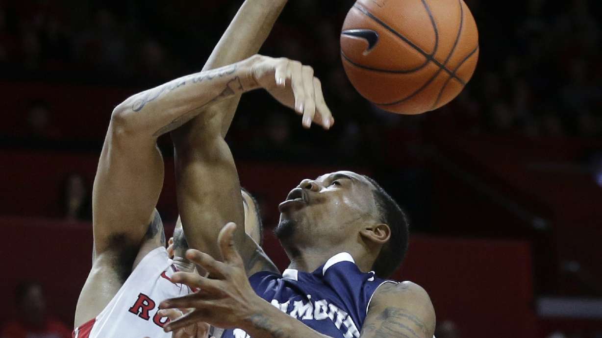 Monmouth (NJ) holds off Rutgers 73-67