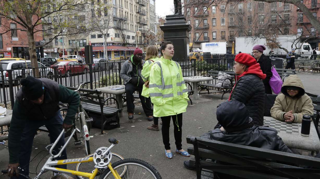 Outreach teams fan out in NYC as 3 homeless prepare to sue