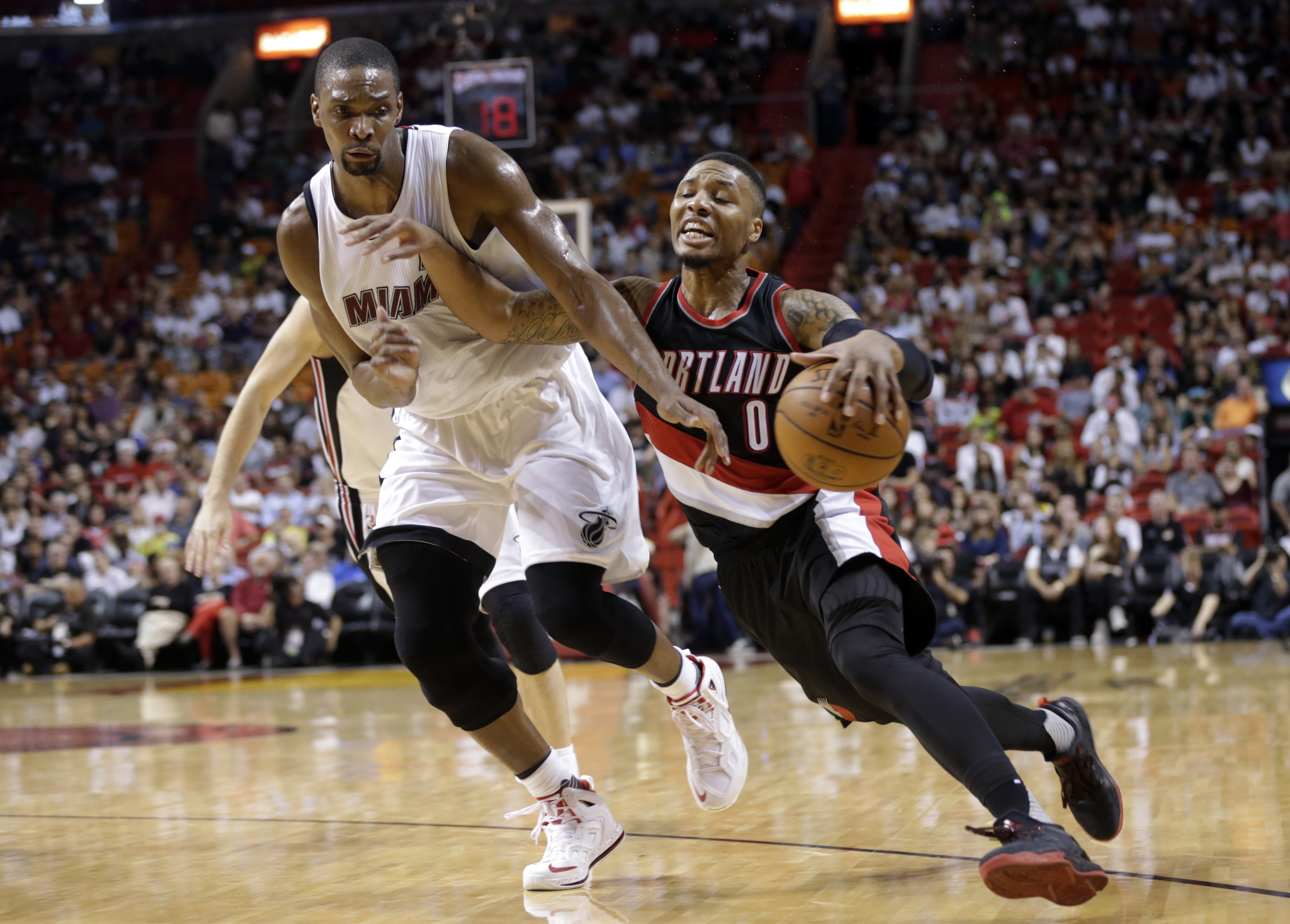 Portland guards Lillard, McCollum held out with injuries