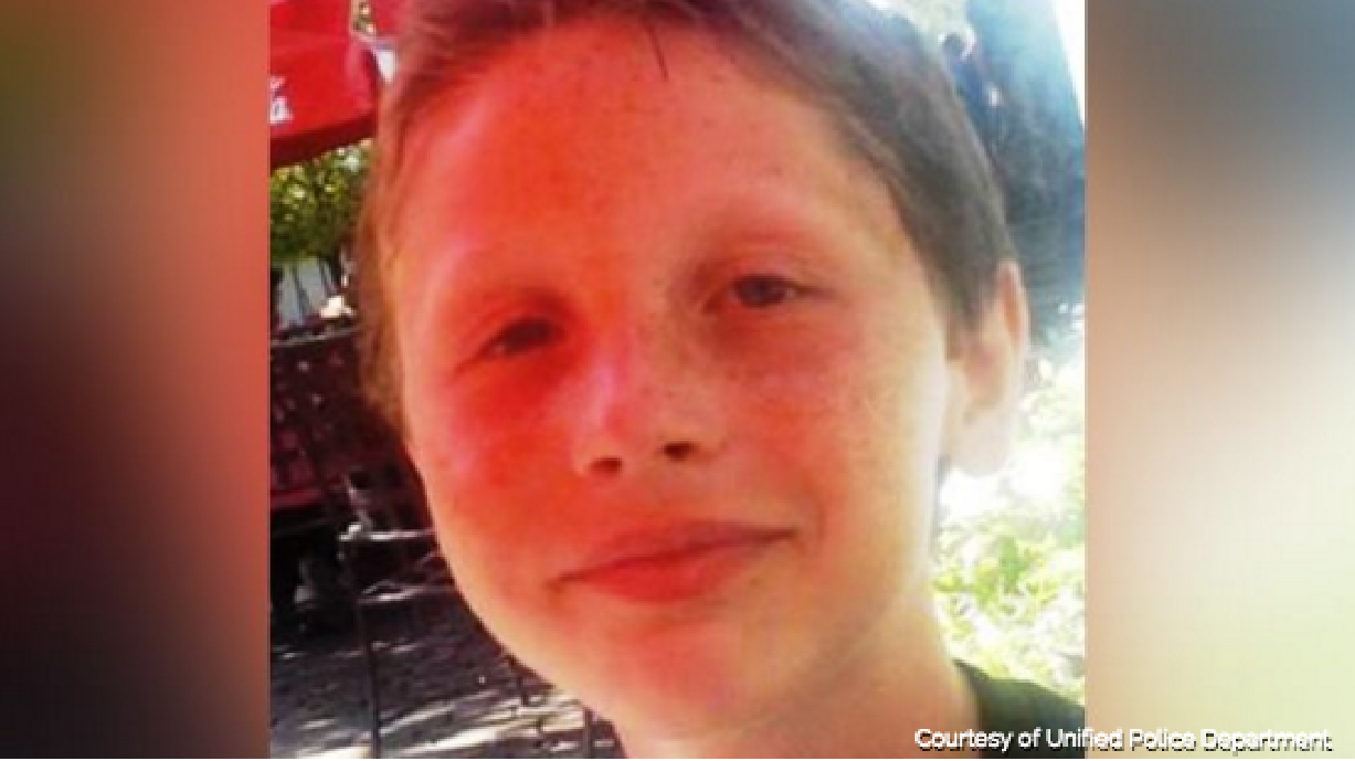 Niño de UT desaparecido por 5 días es encontrado y reunido con su madre