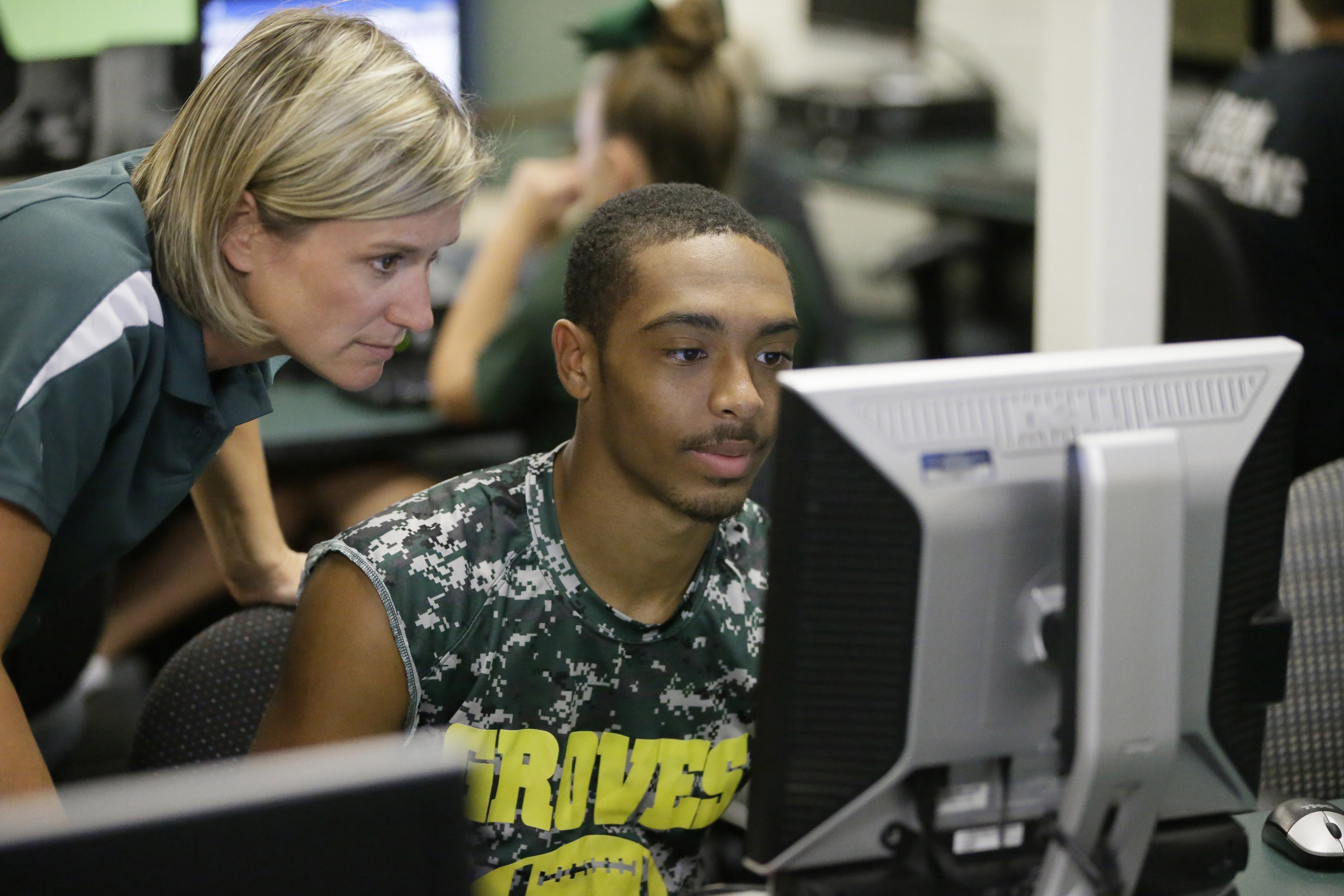 Michigan schools try out gold standard of concussion tests