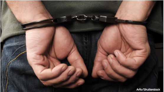 Padre de UT es arrestado por el homicidio de su hijo de 2 semanas de vida 