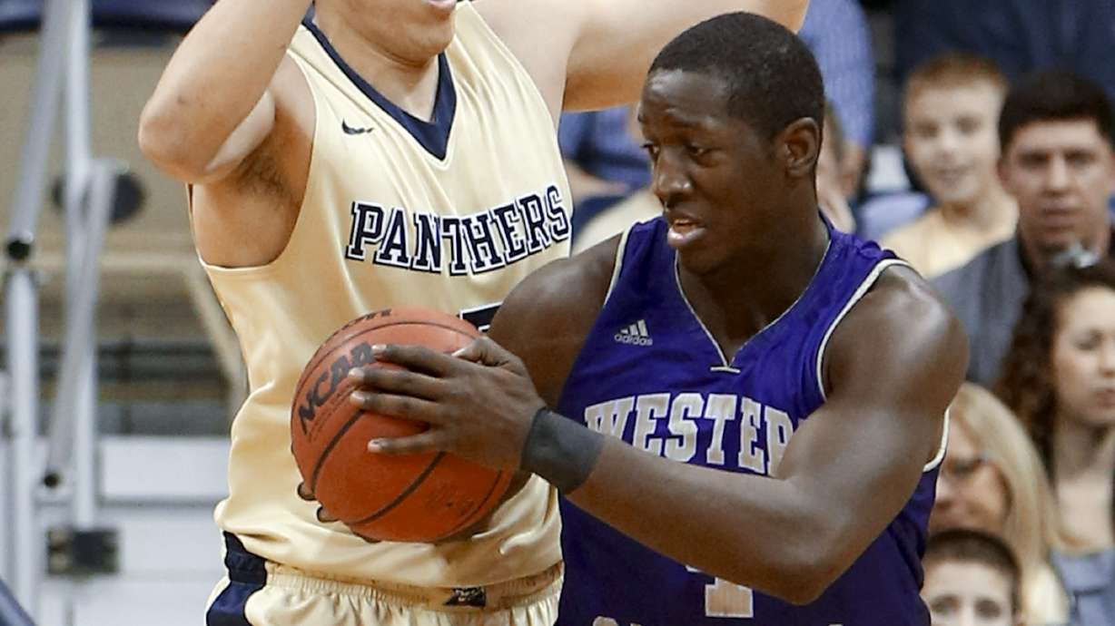 Pittsburgh holds off Western Carolina 79-73