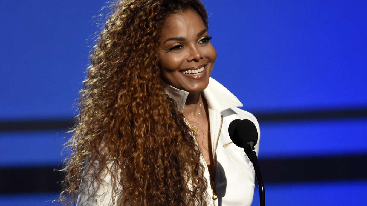 Janet Jackson postpones 'Unbreakable' tour, citing surgery