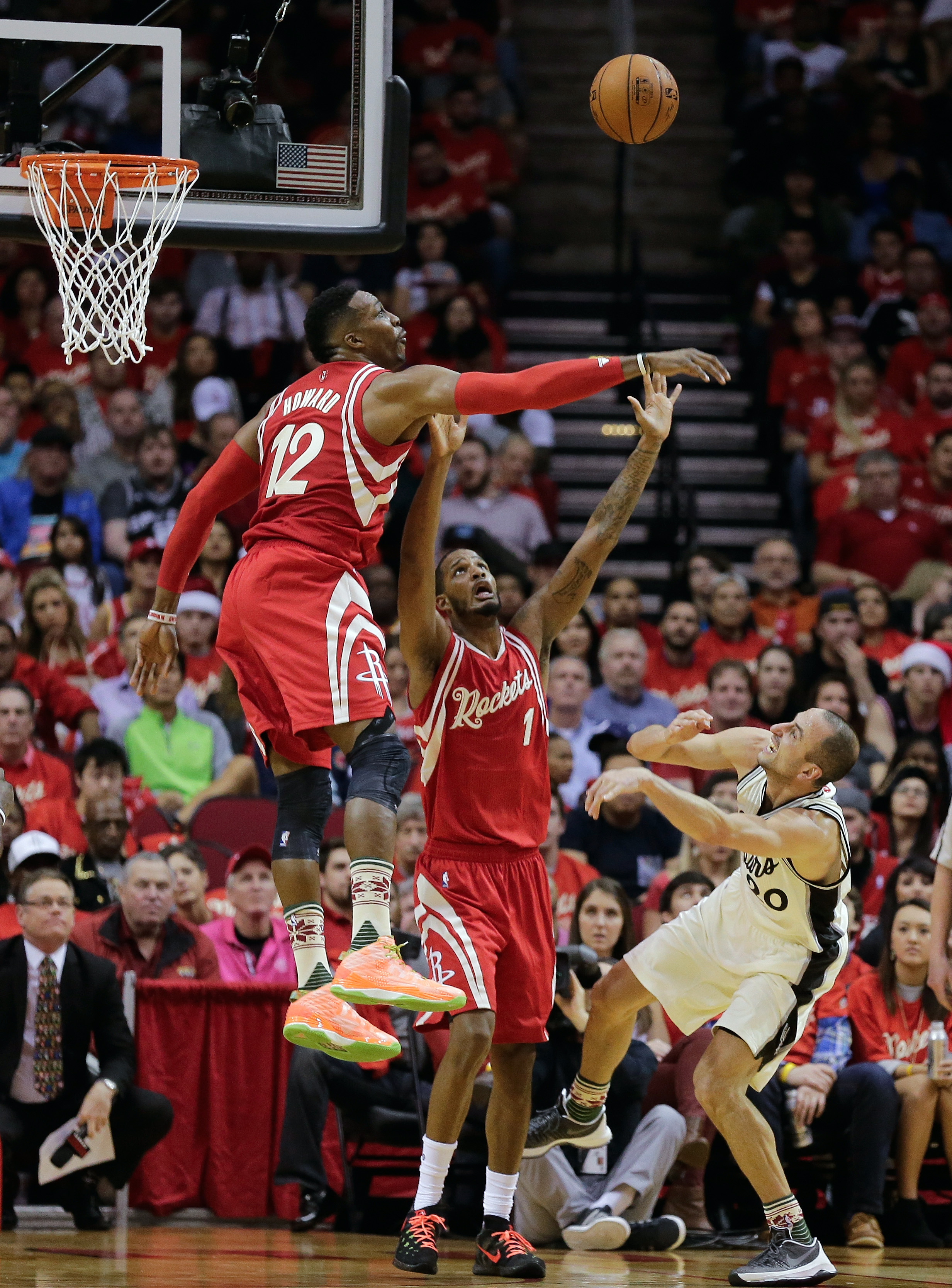 Rockets end Spurs' 7-game streak with 88-84 win