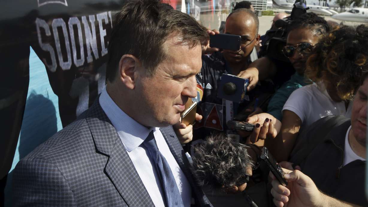 Clemson, Oklahoma arrive in South Florida for Orange Bowl