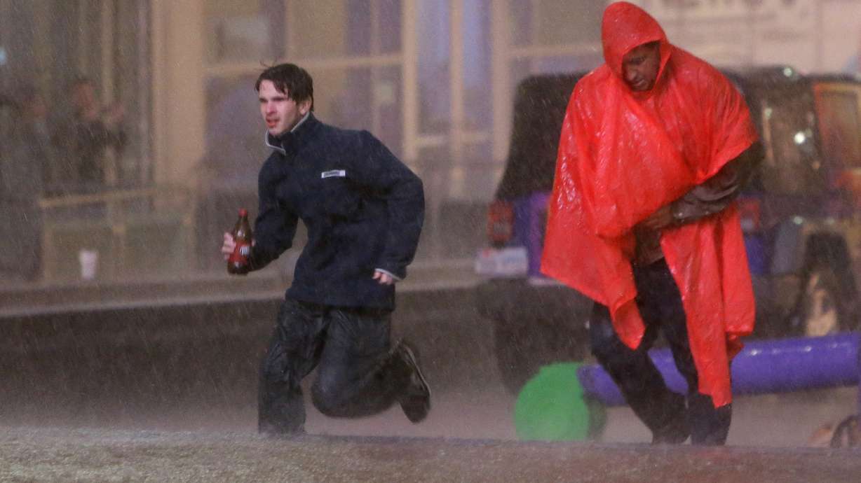 Start of Bulls-Mavs delayed by severe weather in Dallas area