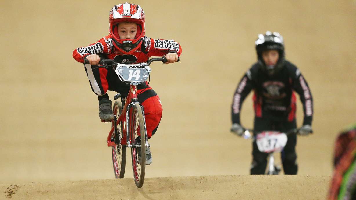 6-year-old BMX rider from Hurricane pursues 'passion' with parents' support
