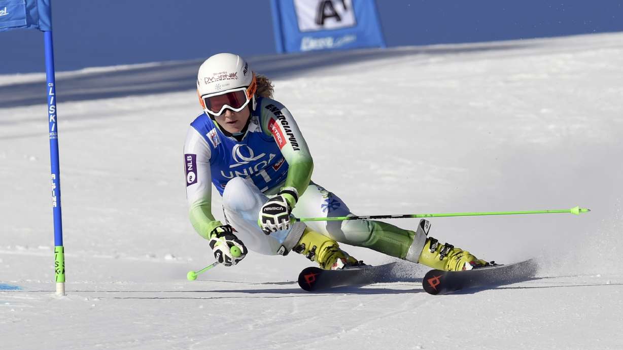Swiss skier Gut wins women's WCup GS; extends overall lead