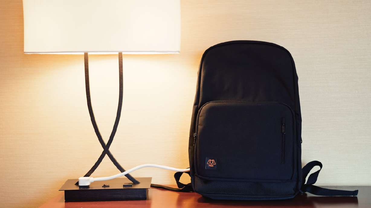 Cable-organizing backpack charges multiple devices with just 1 cable