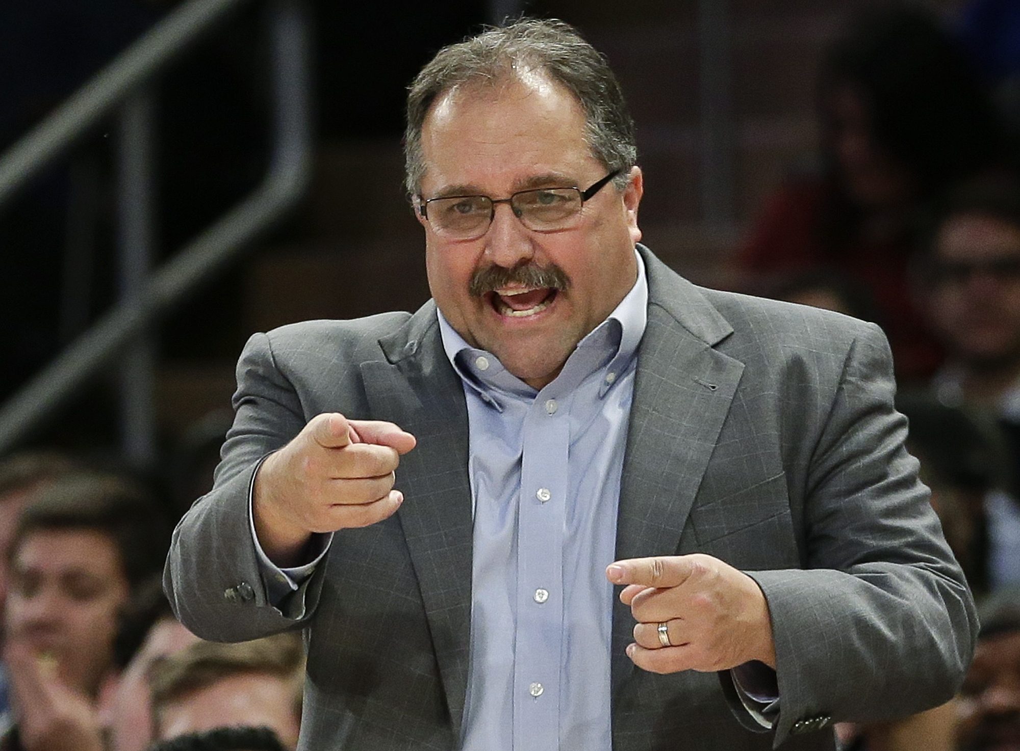 Anthony leads Knicks to 108-96 win over Pistons
