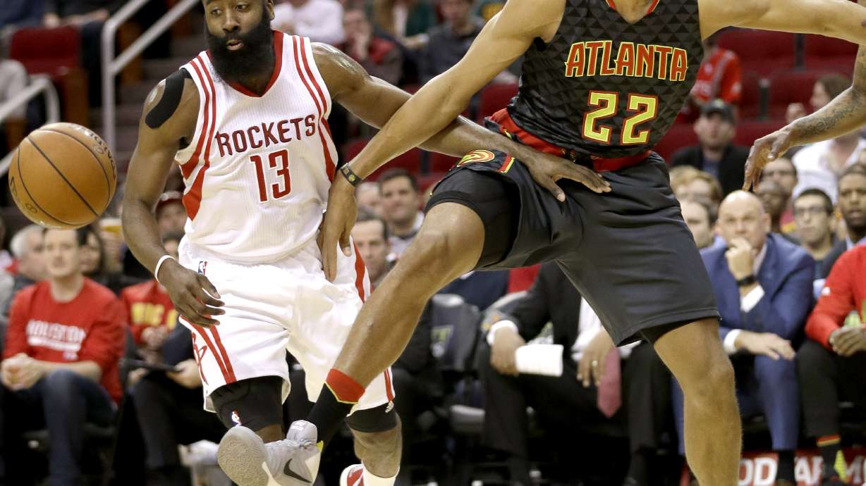 Horford leads Hawks to 121-115 win over the Rockets