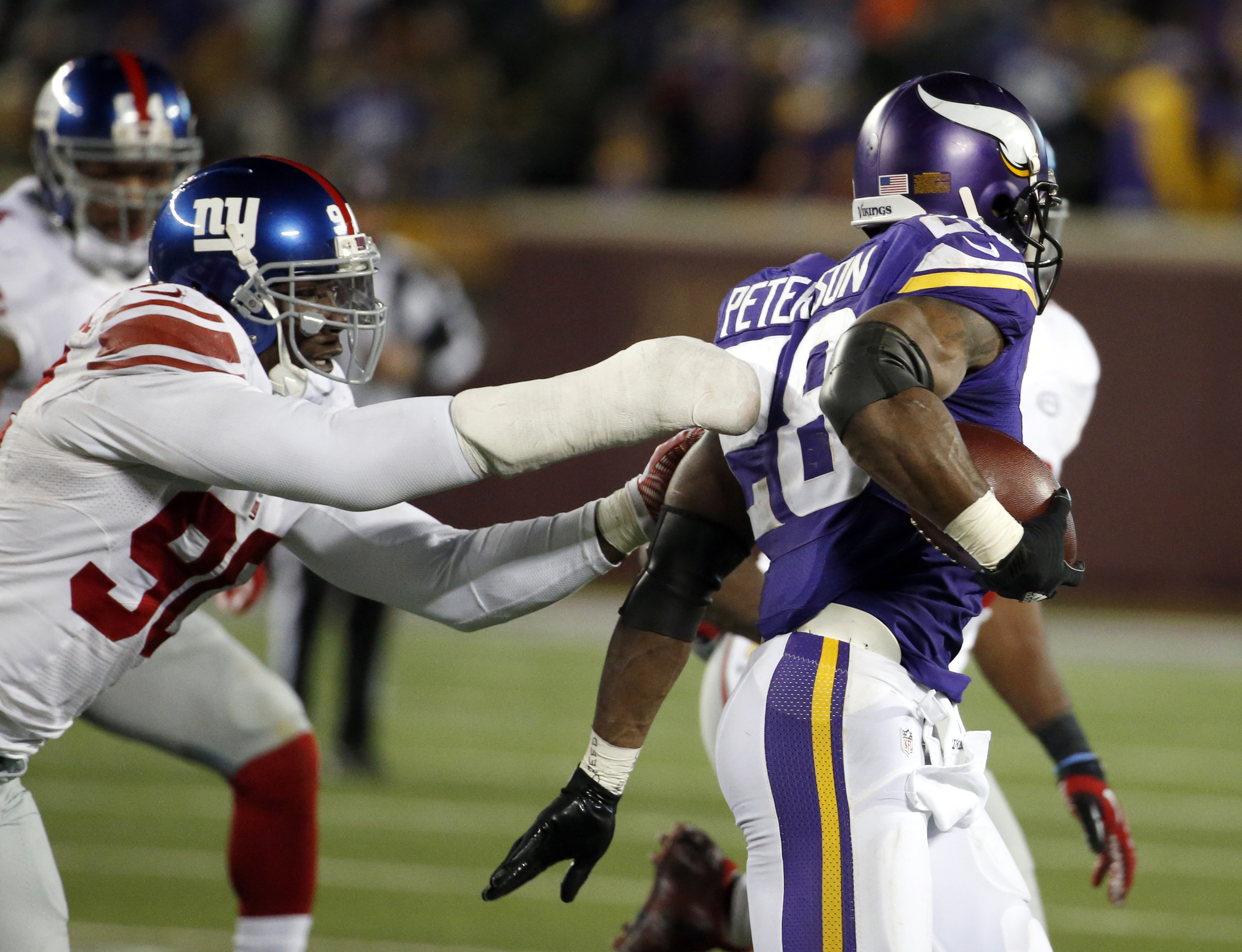 Jason Pierre-Paul wants to stay with Giants