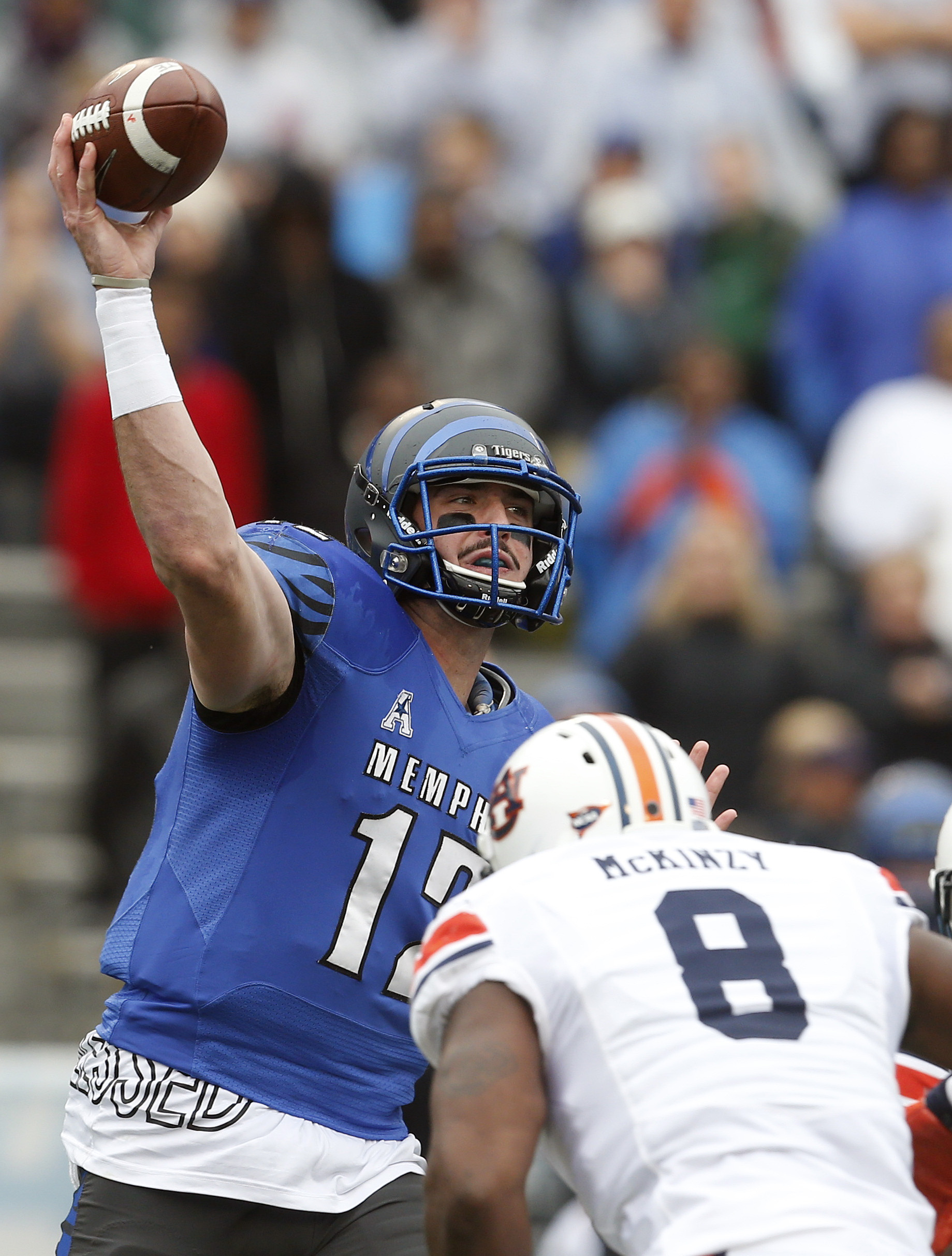 Memphis QB Paxton Lynch to skip senior year, enter NFL draft