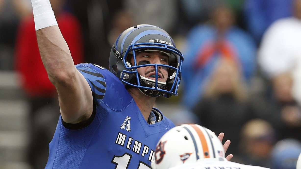 Memphis QB Paxton Lynch to skip senior year, enter NFL draft