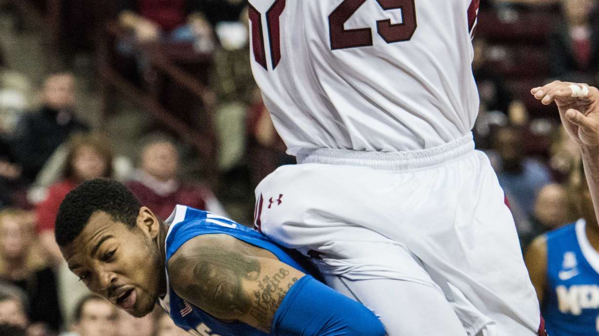 Thornwell keeps No. 24 Gamecocks perfect with 86-76 win