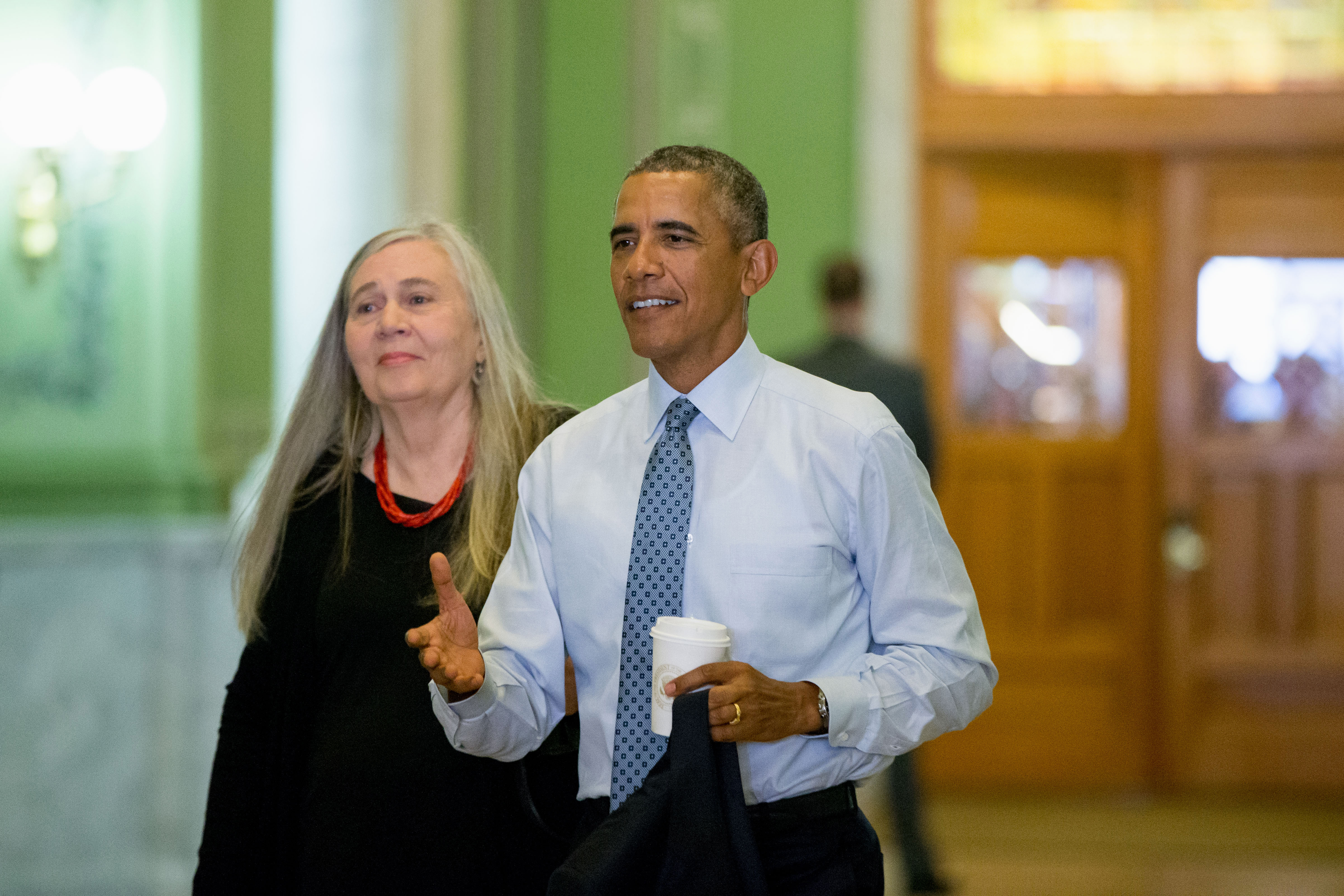 Obama media strategy expands into long-form conversations