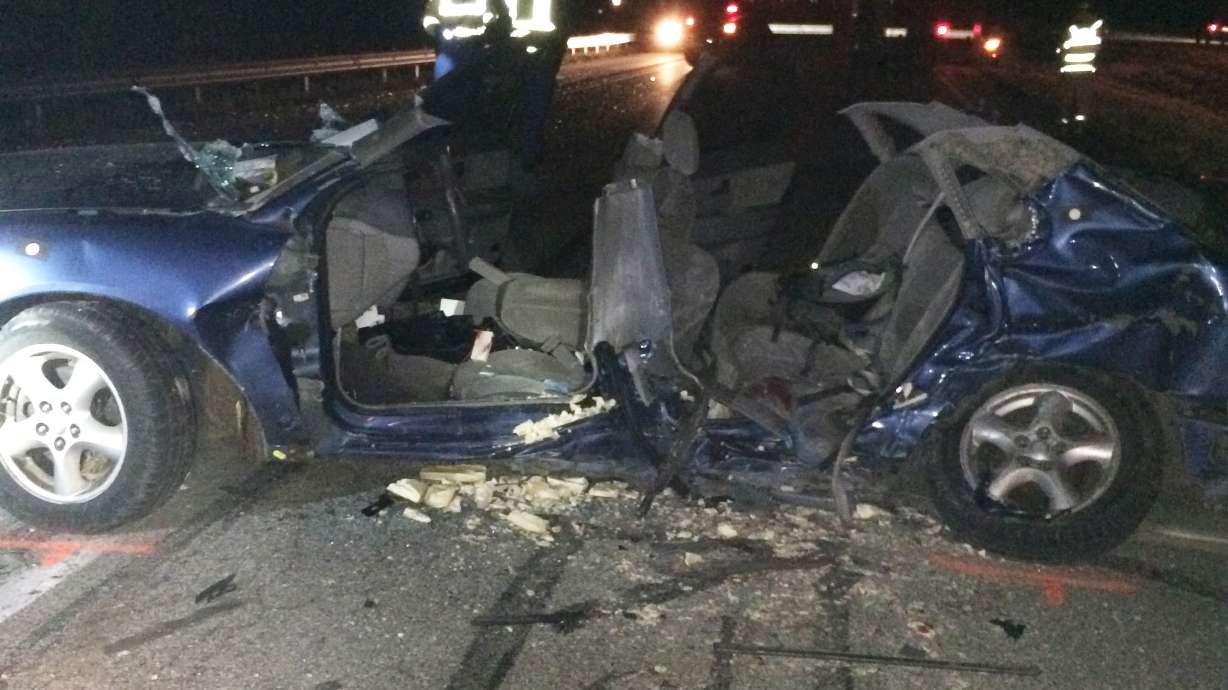 Hundreds honor 4 Indiana teens killed in car wreck