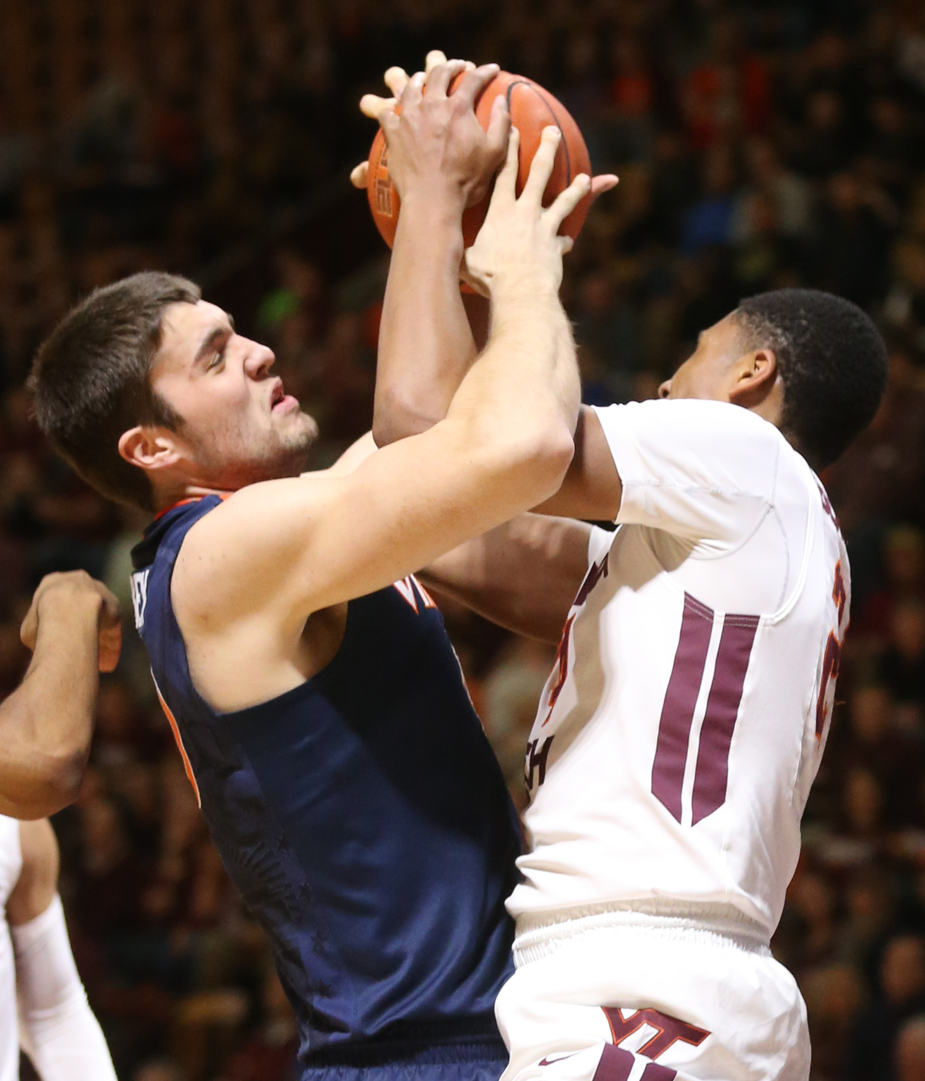 Virginia Tech stuns No. 4 Virginia 70-68