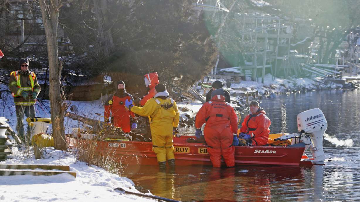 Latest: State identifies 3rd victim found in Wisconsin lake