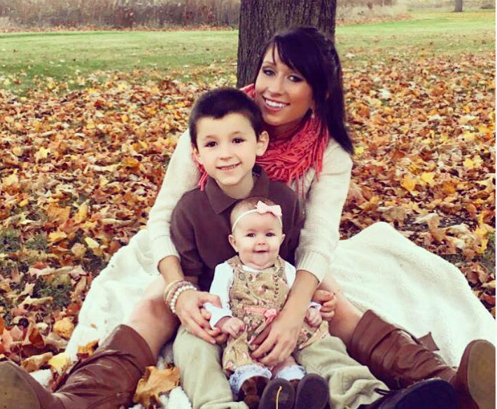 6-year-old treats mom to monthly 'dinner date' with chore money