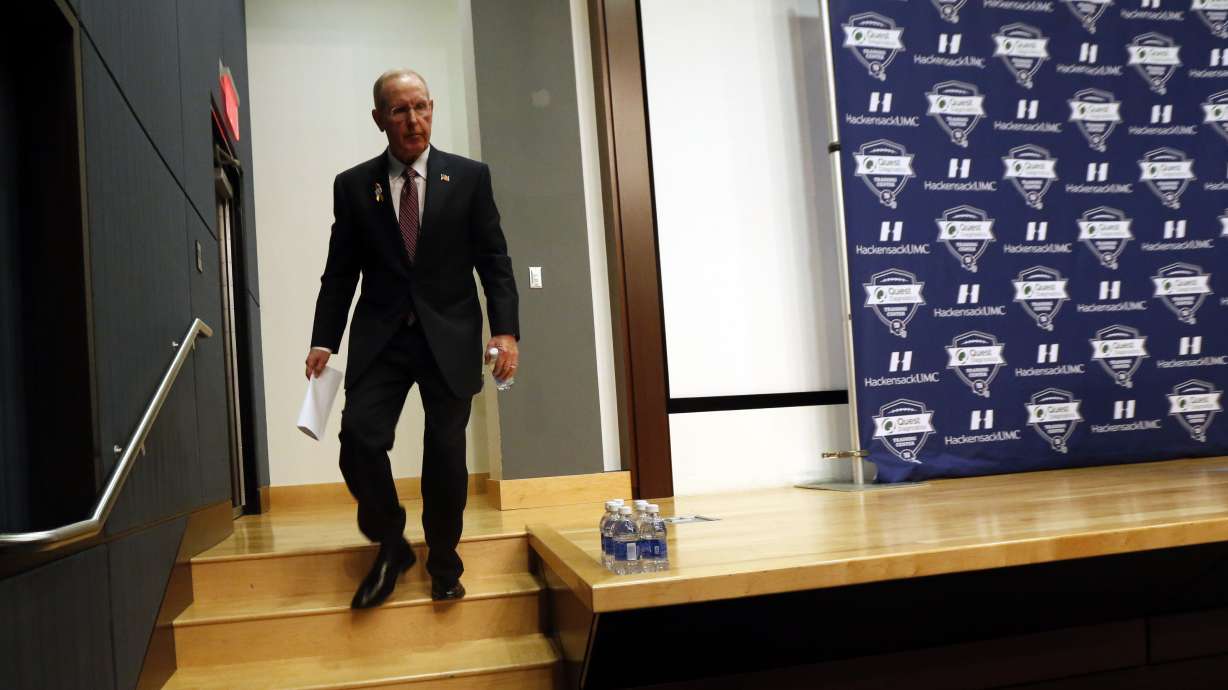 In Giants' farewell, Coughlin says may not be done coaching