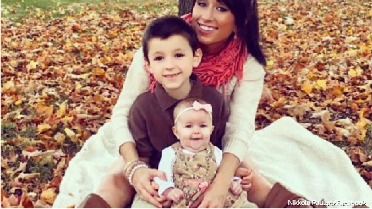 Pequeño de 6 años conquista el corazón de su madre y el de miles de mujeres