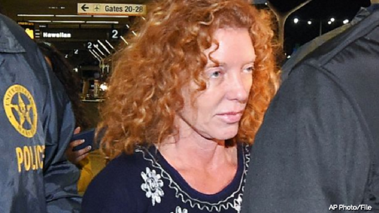 LO ULTIMO: Madre de joven "affluenza" será enviada a Texas