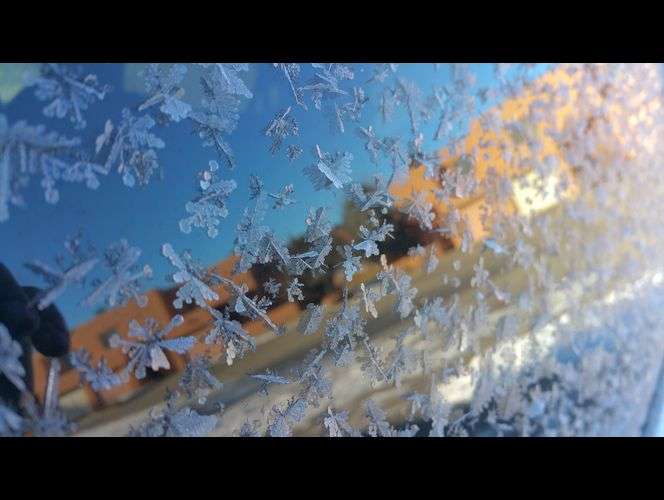 Ice crystals on glass. - Photo Submitted by Guilherme Horstmann