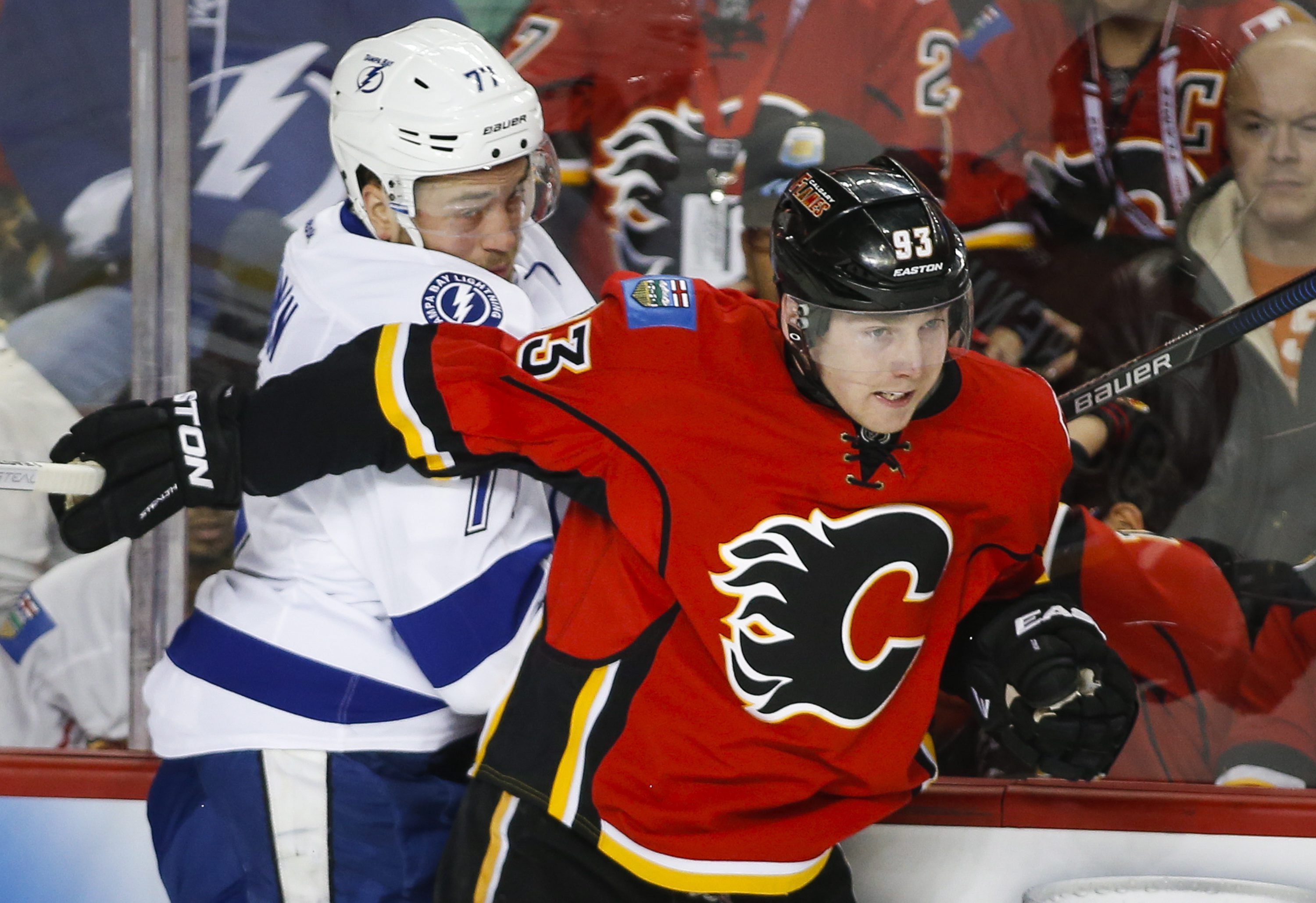 Ramo, Jones lead Flames to 3-1 win over Lightning