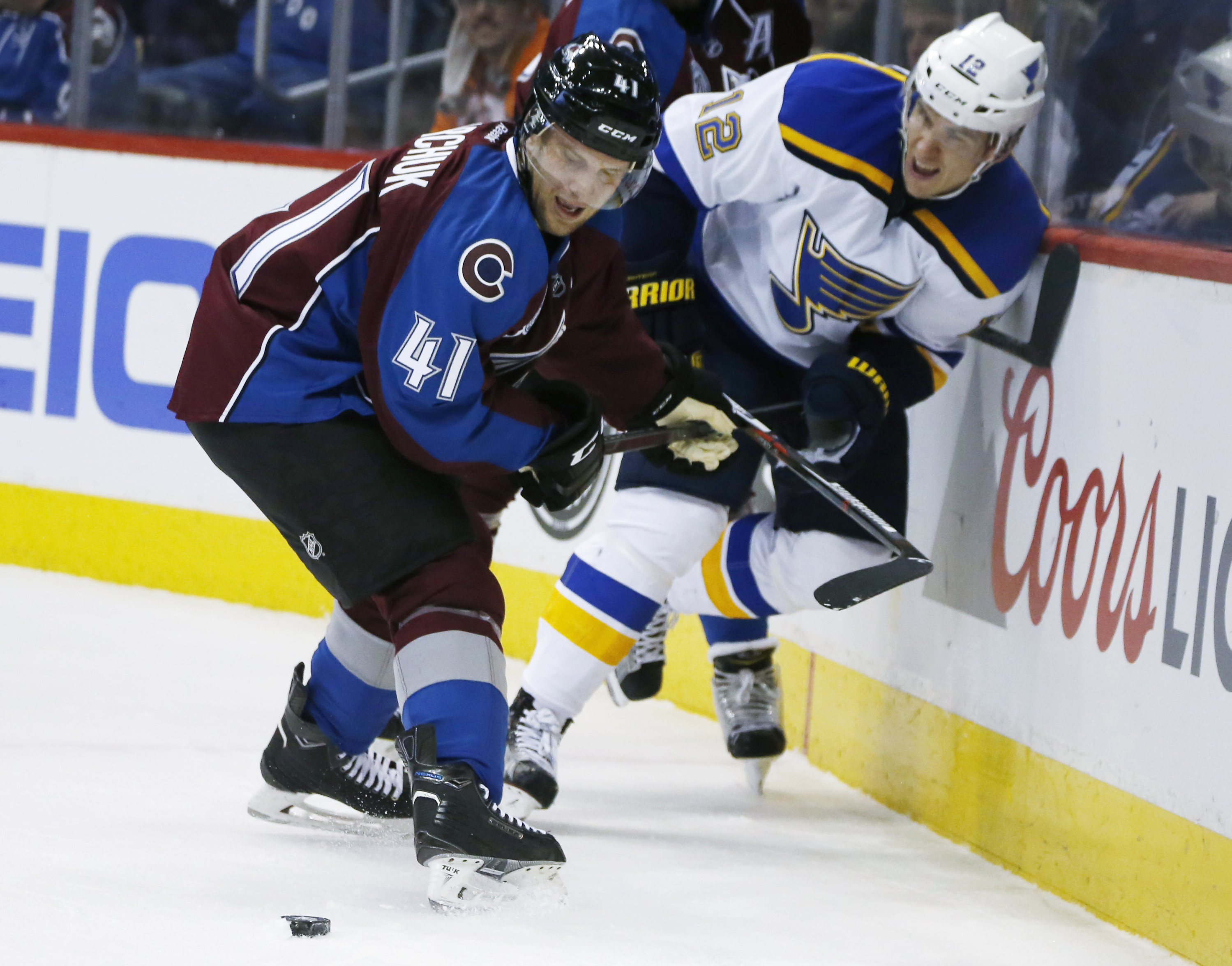 Landeskog scores in OT as Avalanche beat Blues, 4-3.