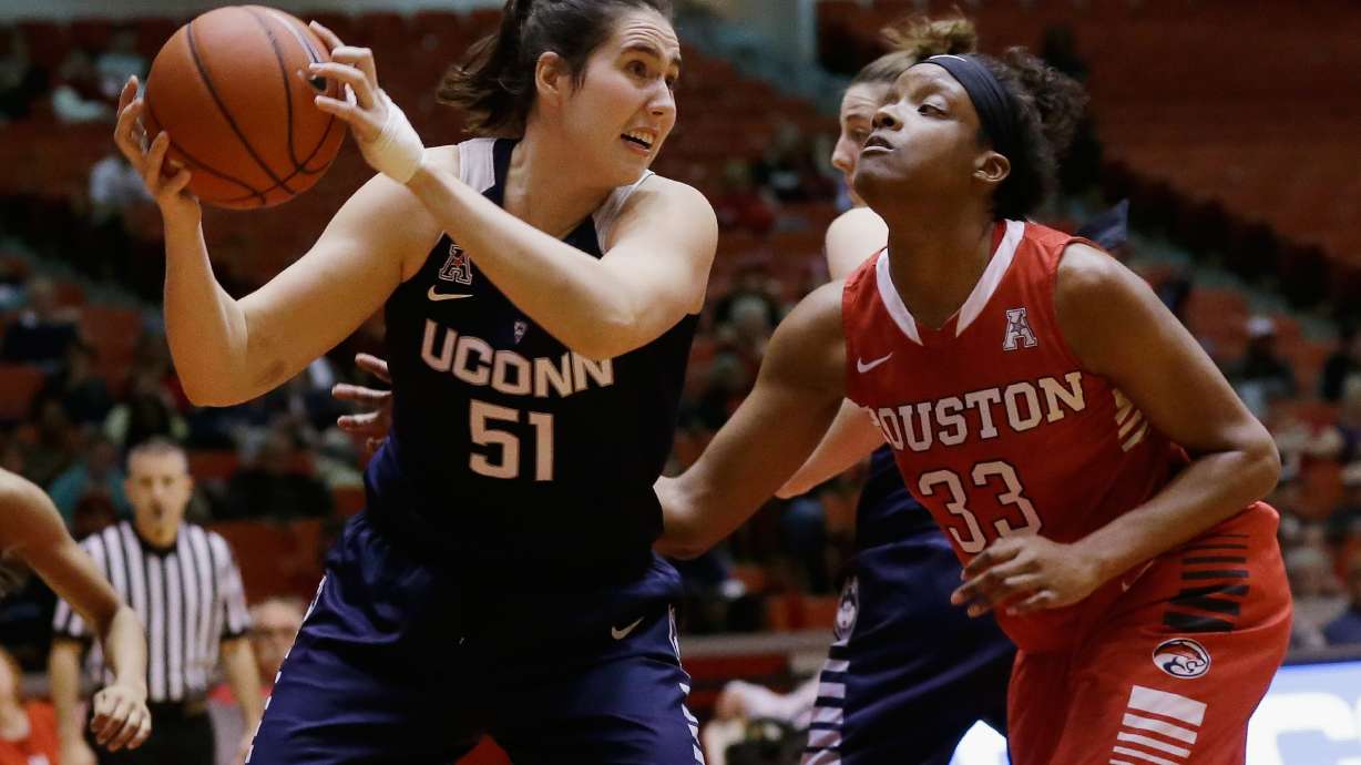 No. 1 UConn overcomes slow start for 50th straight win