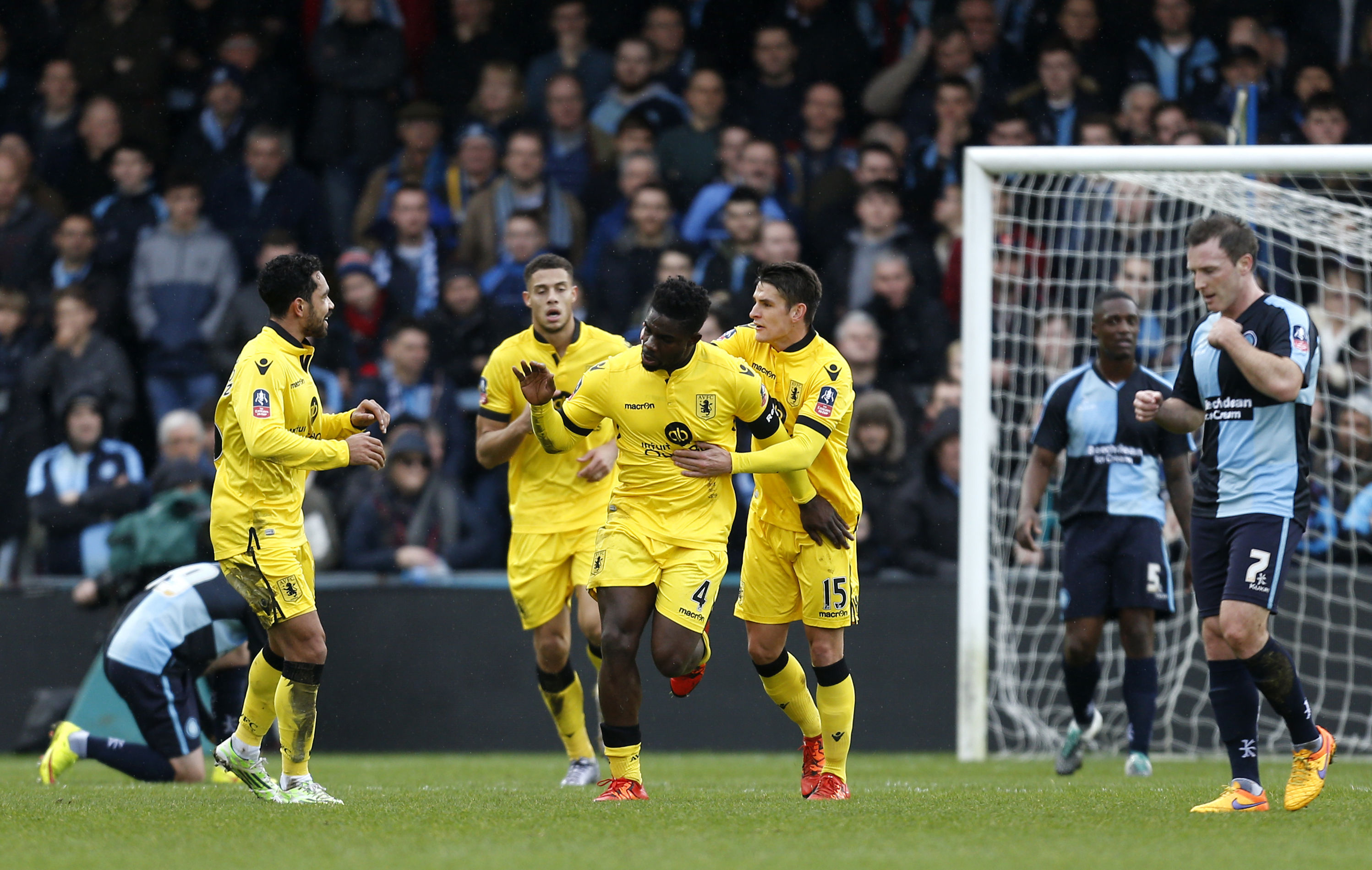 Arsenal opens FA Cup defense with comeback win vs Sunderland
