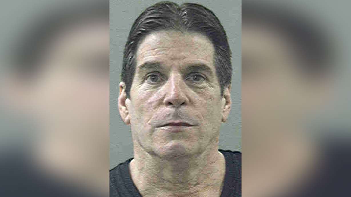 Man arrested in connection with robbing 2 Ogden credit unions