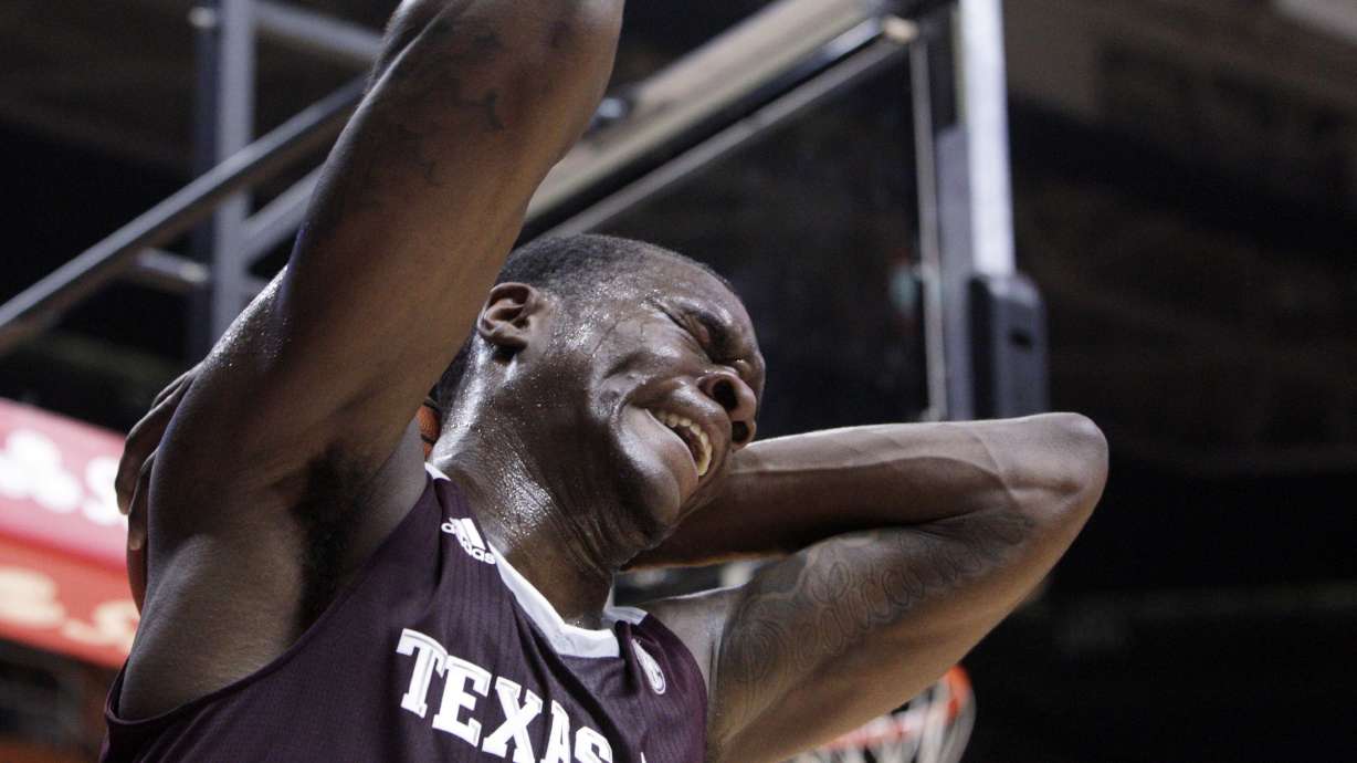 No. 21 Texas A&M rallies for 92-88 victory over Tennessee