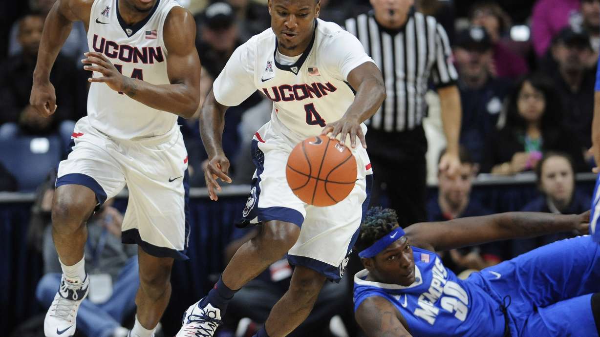Gibbs leads No. 23 UConn past Memphis 81-78
