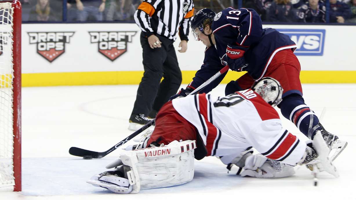 Jordan Staal scores in OT, Hurricanes beat Blue Jackets 4-3