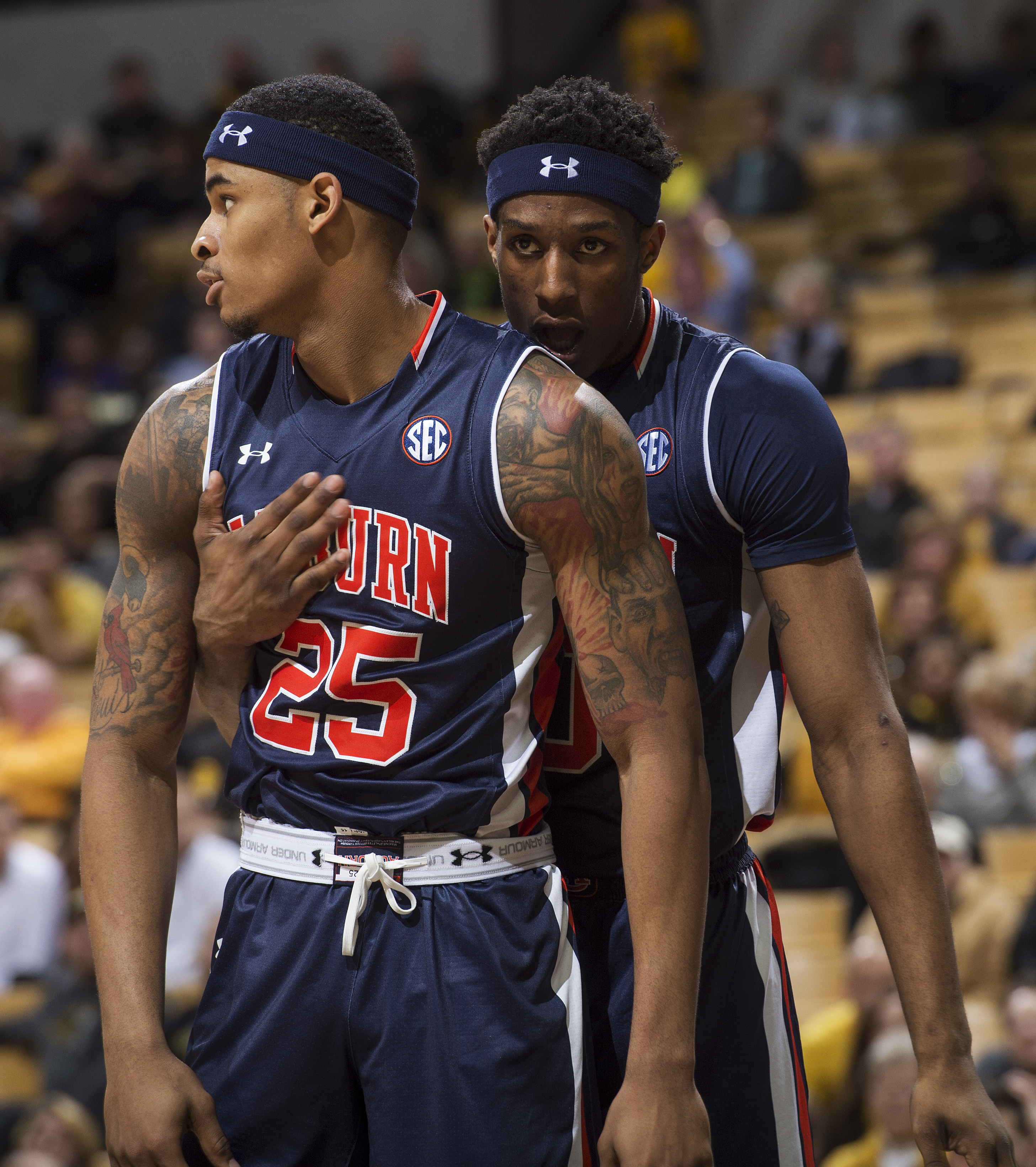 Puryear gets double-double, Missouri beats Auburn 76-61