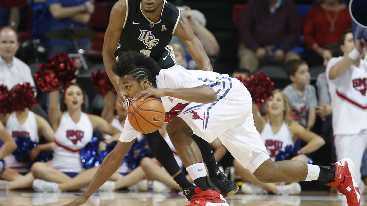 Short-handed No. 15 SMU still undefeated, beats UCF 88-73