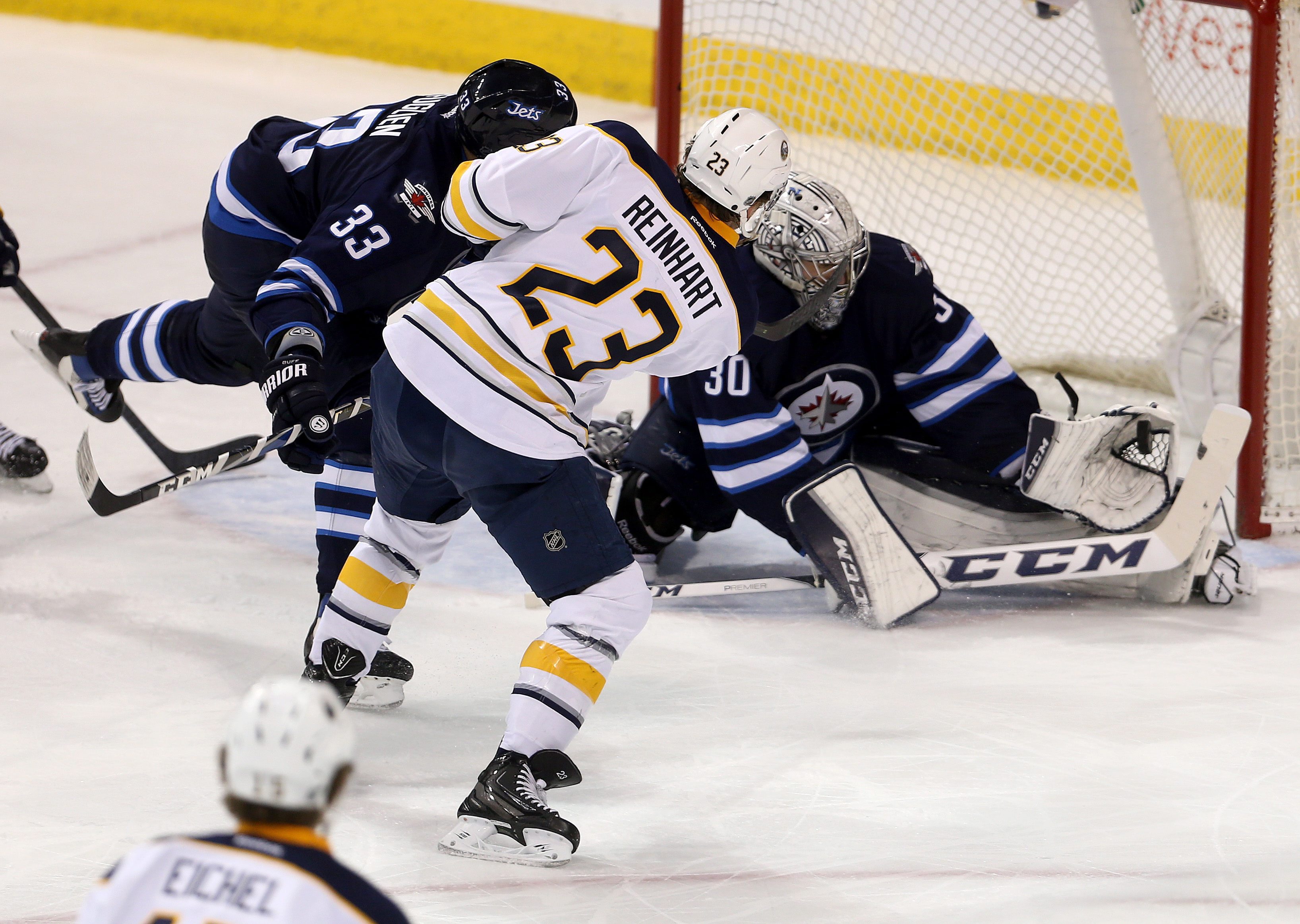 Reinhart has hat trick, Sabres beat Jets 4-2