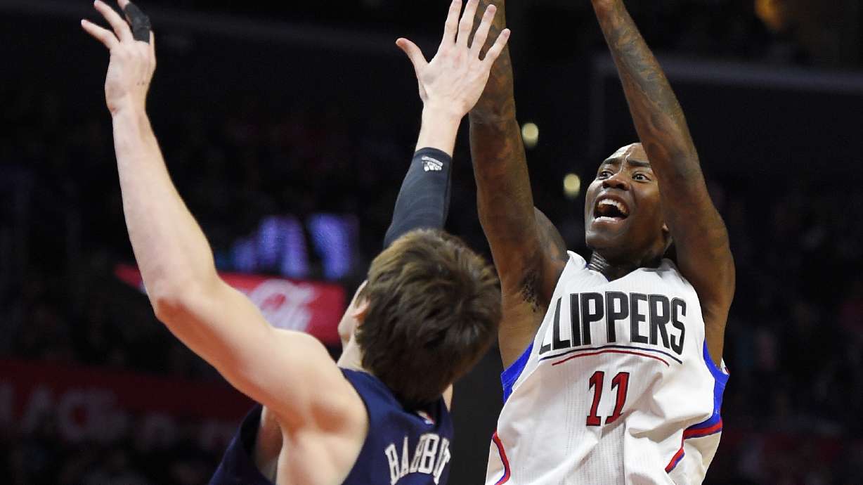 Paul, Clippers beat Pelicans 114-111 in OT for 9th straight