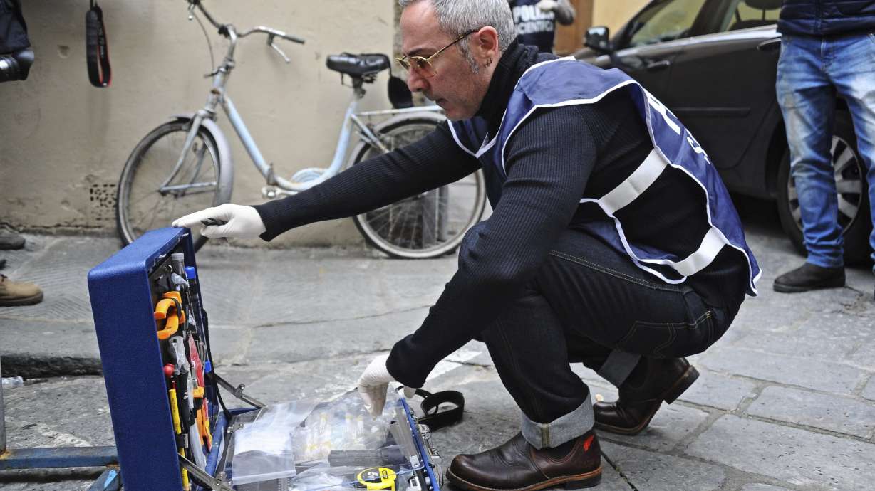 Florence autopsy: US woman was strangled, maybe with rope