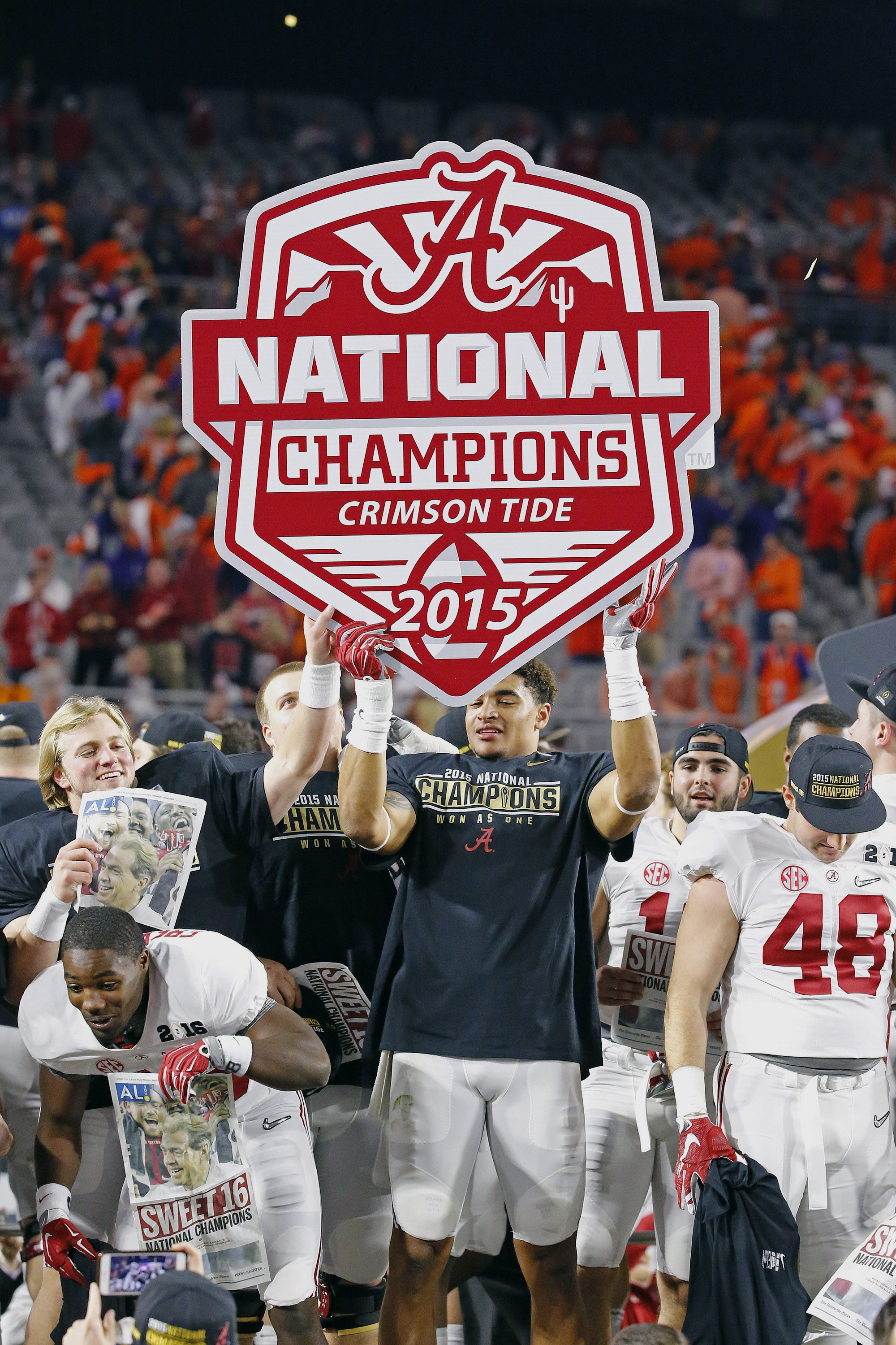 Crimson Tide returns to Alabama fresh from championship win